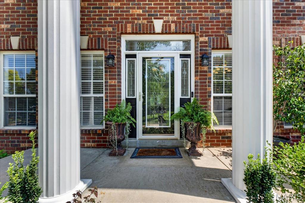 4th image of 560 Legends View Dr, Eureka, MO 63025 | MLS# MIS26048150
