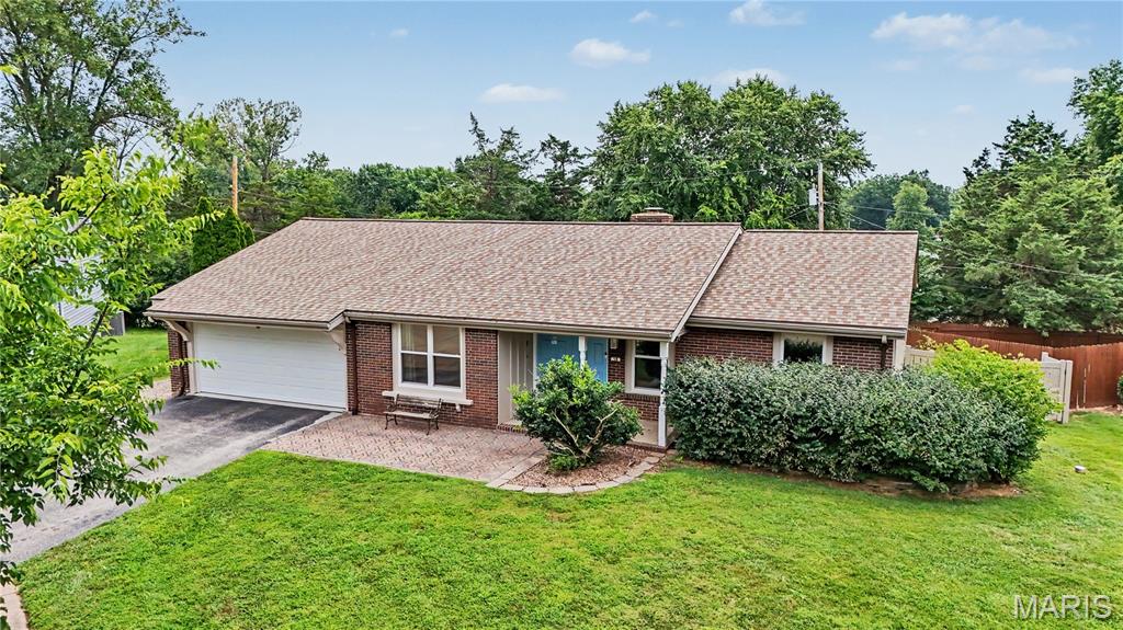 1st image of 50 White Plains Dr, Chesterfield, MO 63017 | MLS# MIS26048160