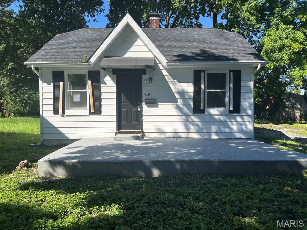 1st image of 418 Jerome Ln, East Saint Louis, IL 62206 | MLS# MIS26048179