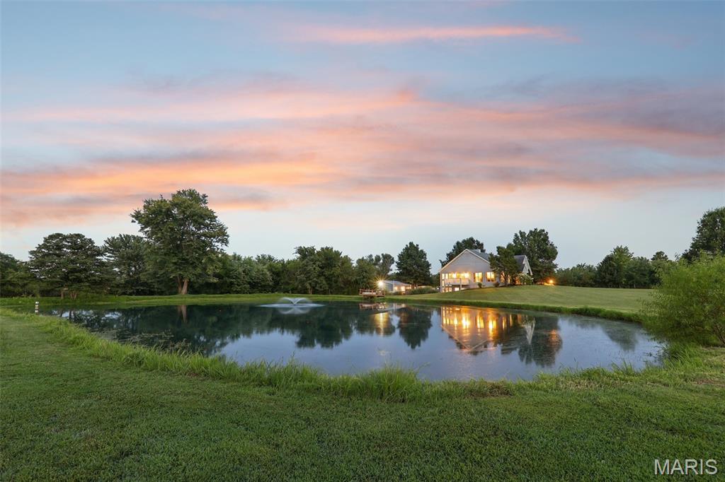 3rd image of 98 Lincoln Ln, Winfield, MO 63389 | MLS# MIS26048235