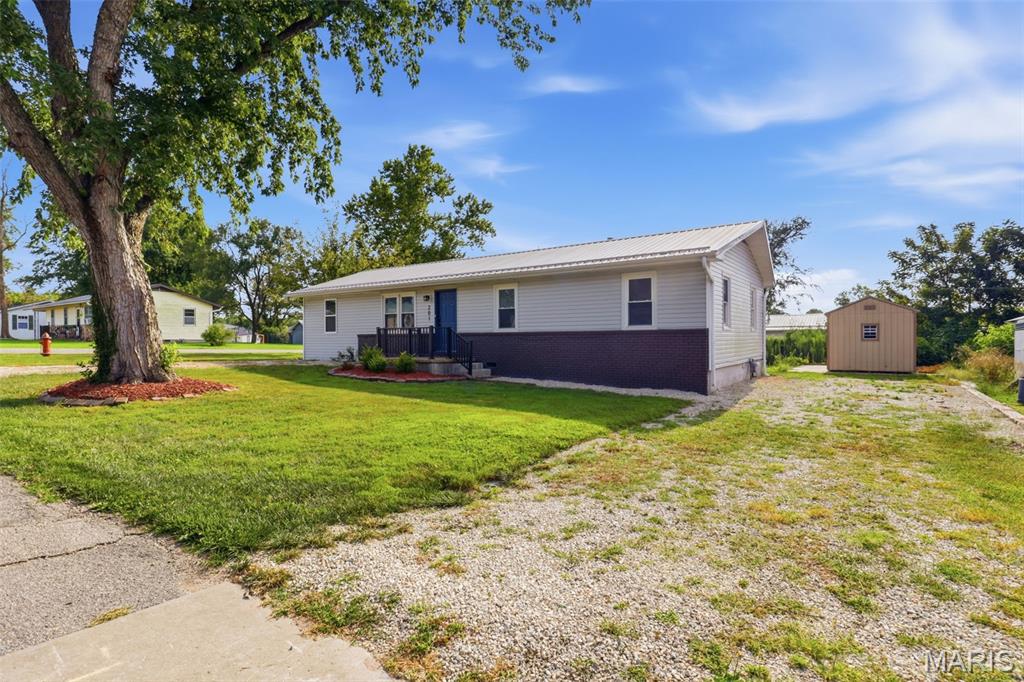 3rd image of 201 Greenwich Ave, Eldon, MO 65026 | MLS# MIS26048260