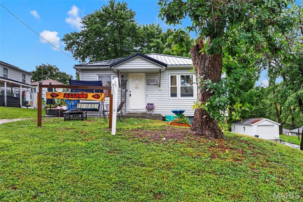 1st image of 205 Locust St, Washington, MO 63090 | MLS# MIS26048277