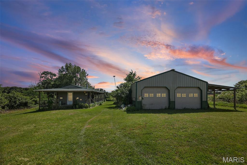 1st image of 92 Lewis Ln, Hillsboro, IL 62049 | MLS# MIS26048298