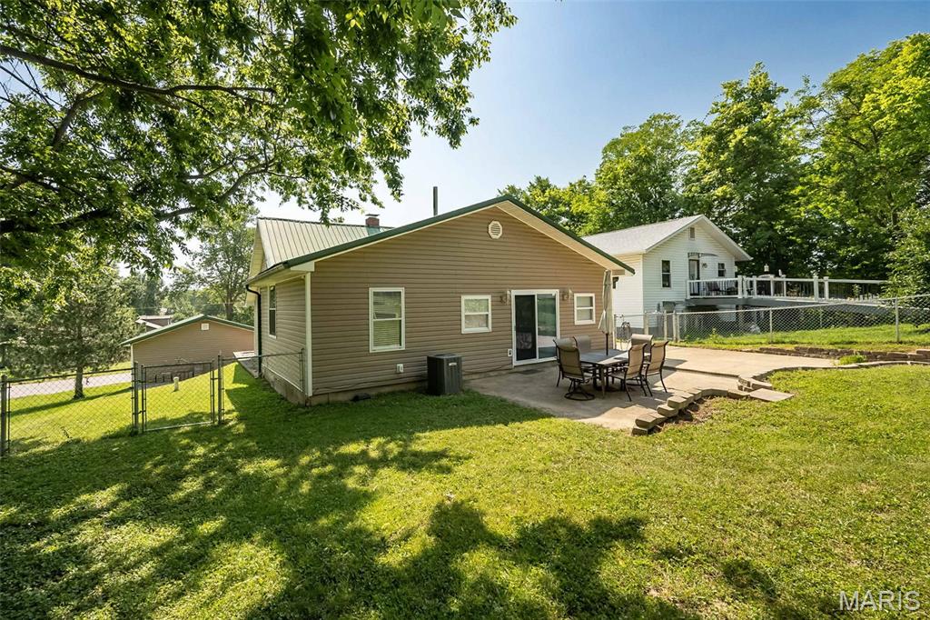 43rd image of 1101 Cliff Dr, Festus, MO 63028 | MLS# MIS26048333