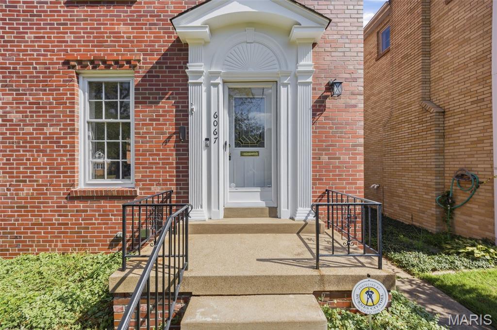2nd image of 6067 Lansdowne Ave, Saint Louis, MO 63109 | MLS# MIS26048341