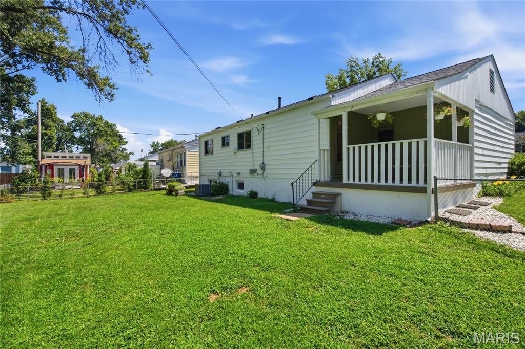 2nd image of 8223 Marvale Ln, Affton, MO 63123 | MLS# MIS26048371