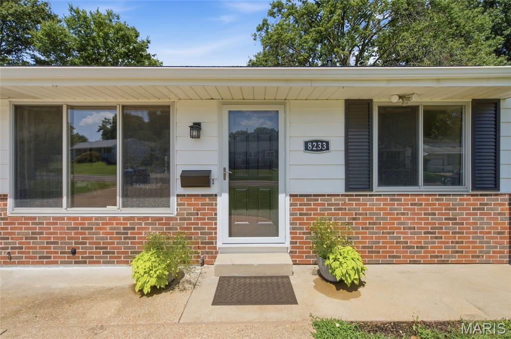 5th image of 8223 Marvale Ln, Affton, MO 63123 | MLS# MIS26048371