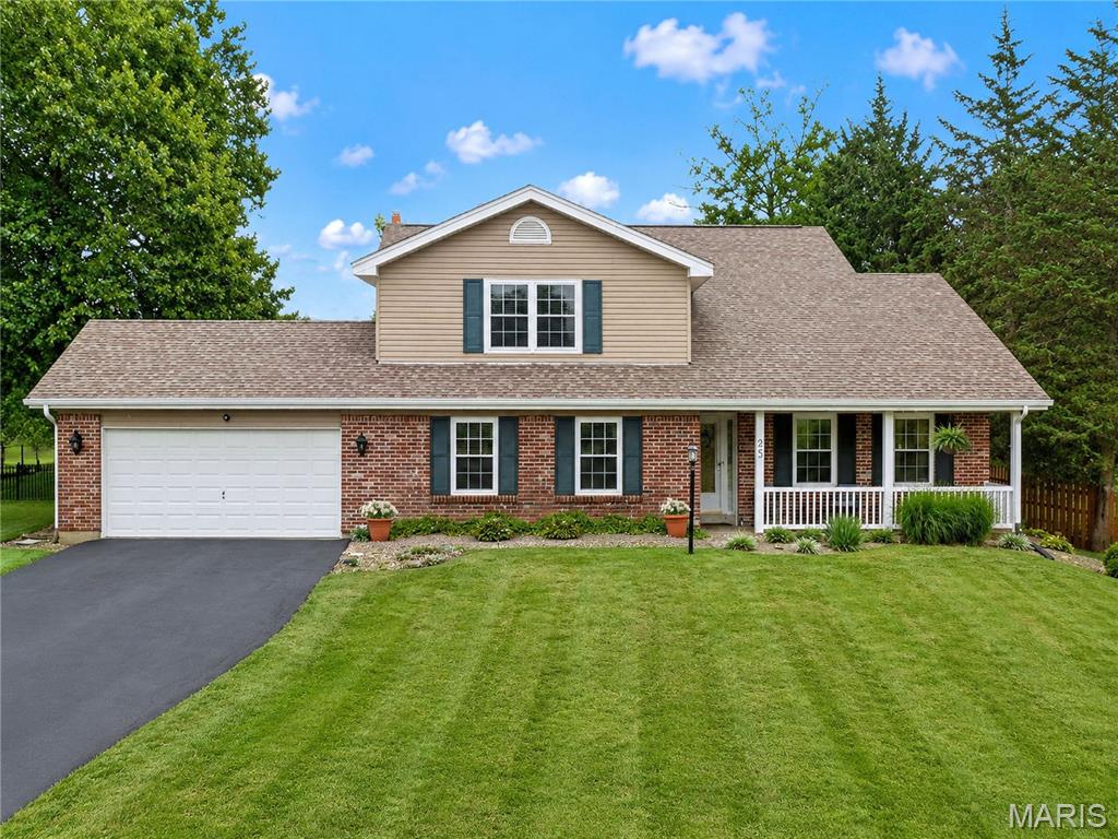 3rd image of 25 Vicksburg Sta, Saint Charles, MO 63303 | MLS# MIS26048401
