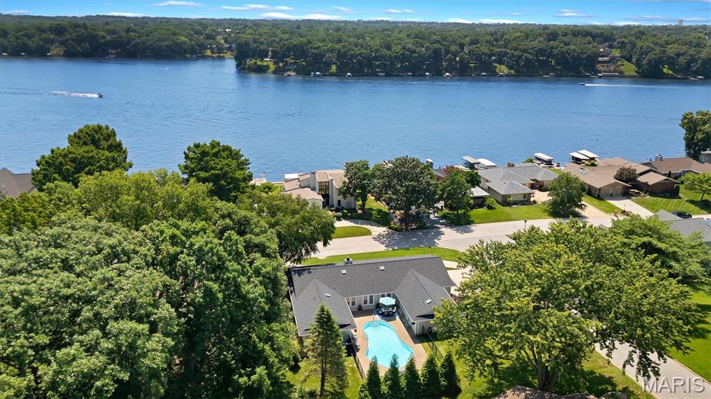 1st image of 11 Rue Grand Dr, Lake Saint Louis, MO 63367 | MLS# MIS26048416
