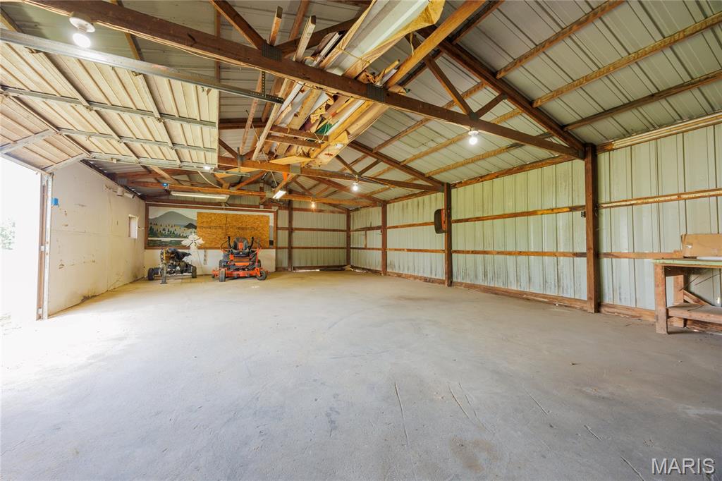 23rd image of 4022 Landmark Rd, Iuka, IL 62849 | MLS# MIS26048458