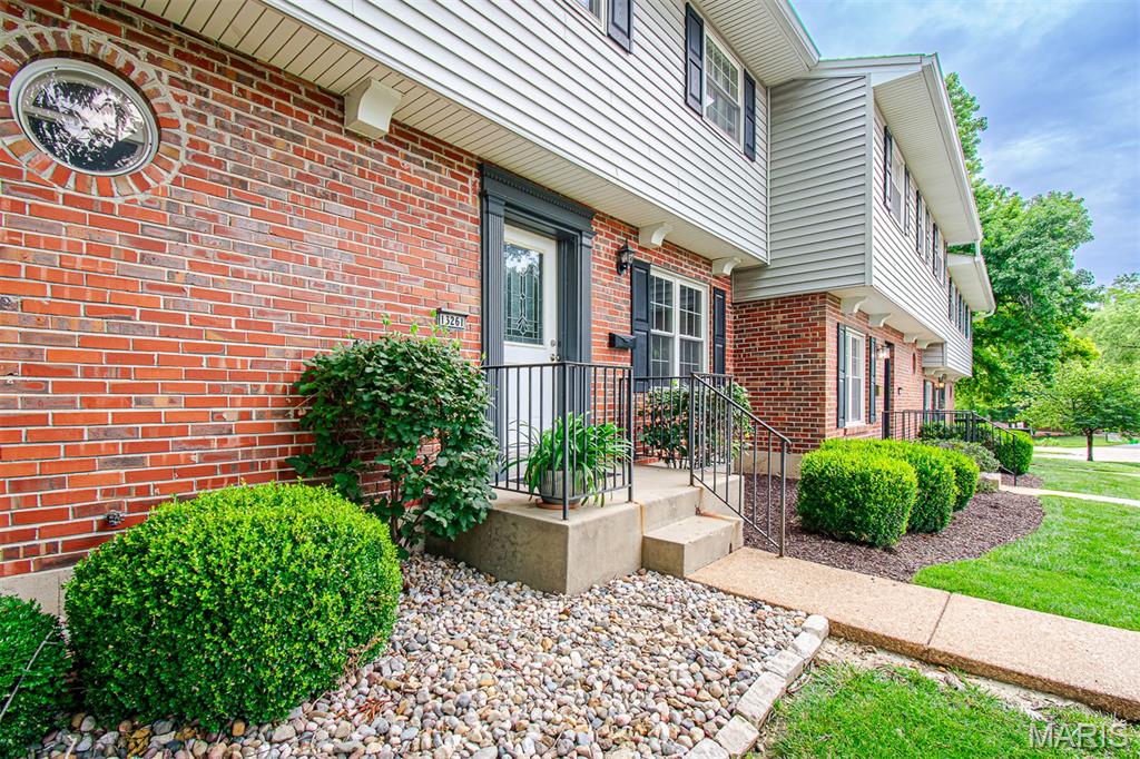 74th image of 13261 Cochero Dr, Chesterfield, MO 63141 | MLS# MIS26048509