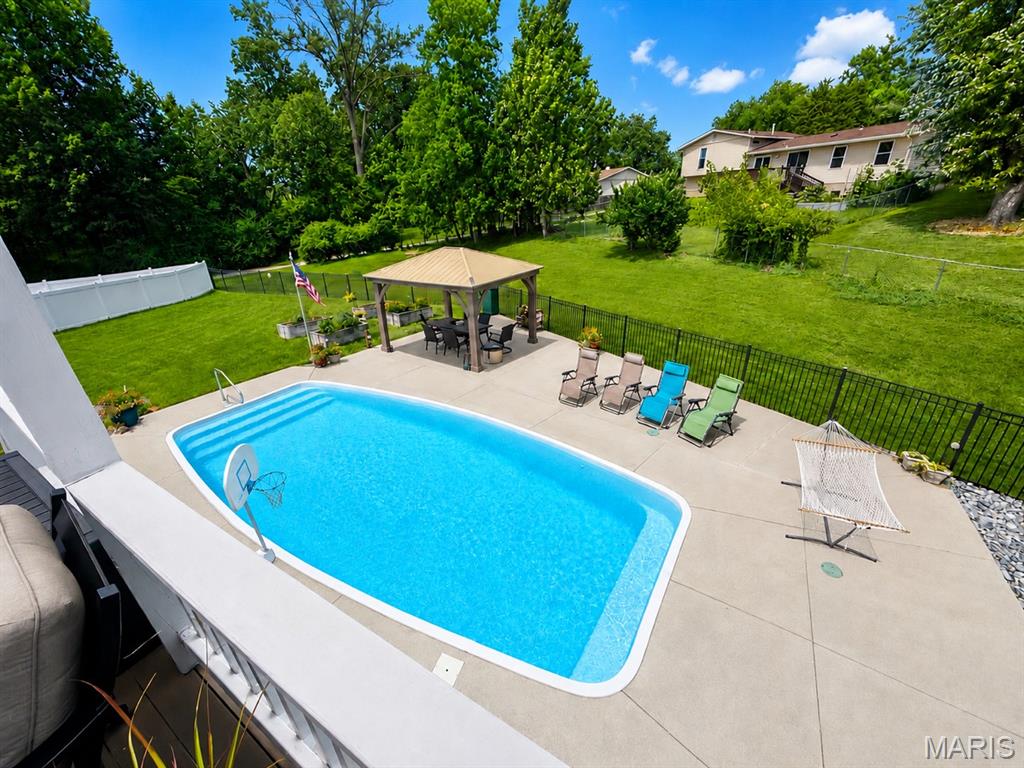 2nd image of 3 Savannah Ct, St Peters, MO 63376 | MLS# MIS26048527