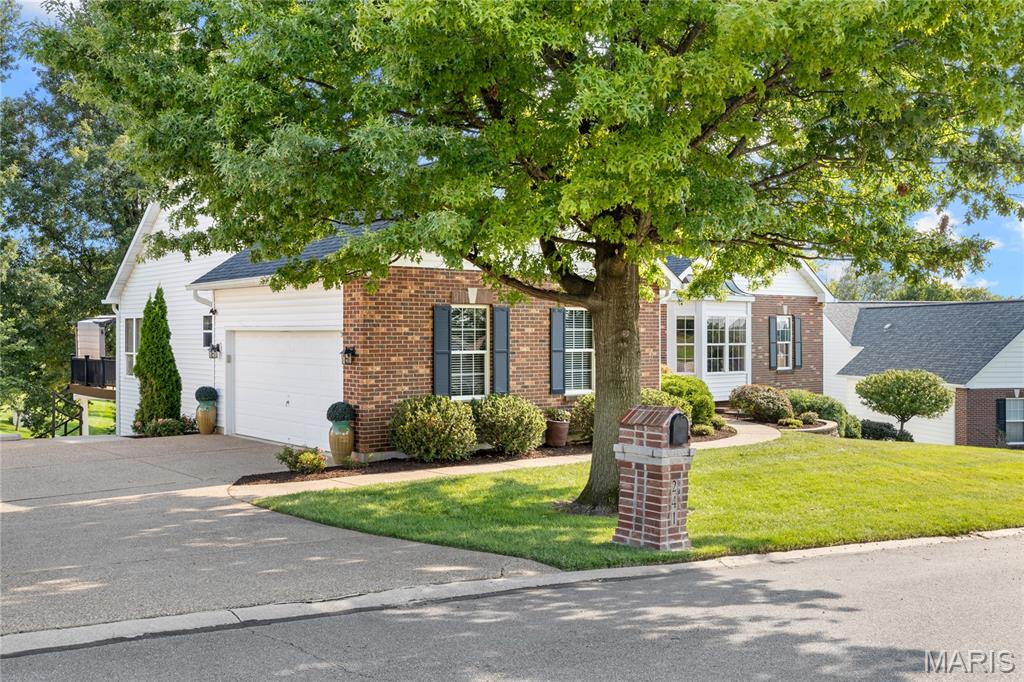 2nd image of 241 Greenburn Dr, Weldon Spring, MO 63304 | MLS# MIS26048557