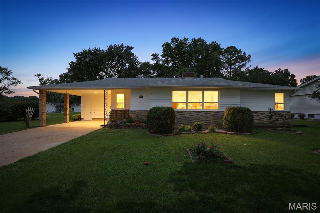 2nd image of 109 S Madison St, Desloge, MO 63601 | MLS# MIS26048564