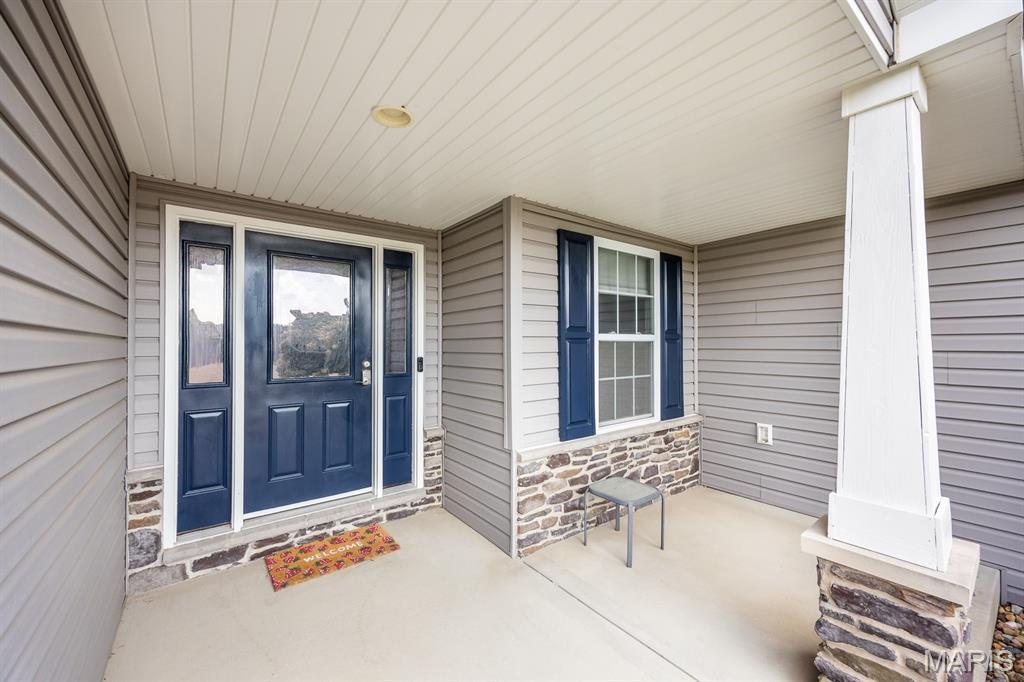 2nd image of 1444 Victoria Square Ct, O Fallon, IL 62269 | MLS# MIS26048574
