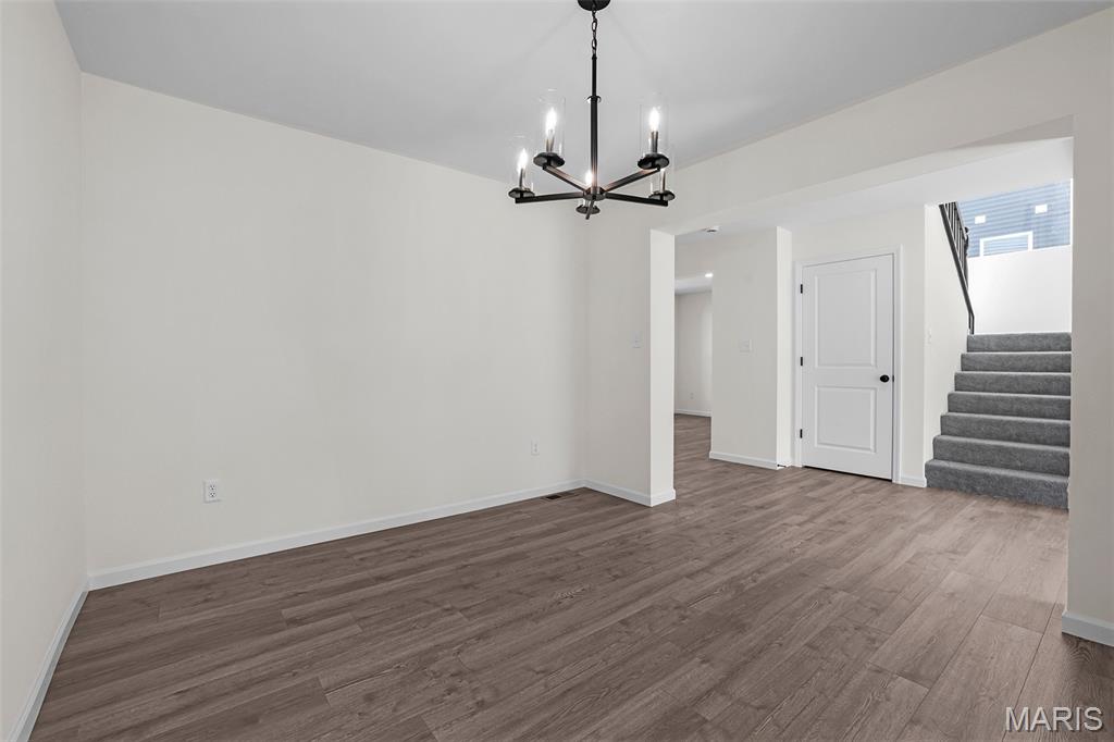4th image of 16708 River Stone Dr, Florissant, MO 63031 | MLS# MIS26048638