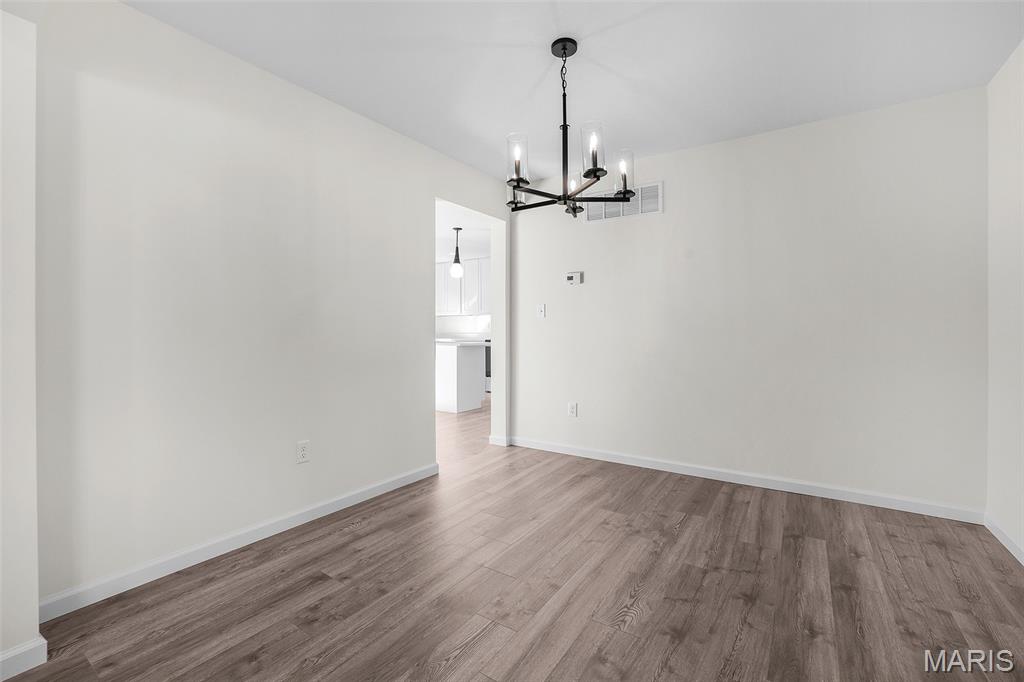 5th image of 16708 River Stone Dr, Florissant, MO 63031 | MLS# MIS26048638