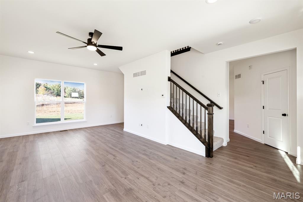 3rd image of 542 Apple Orchard Ln, Wentzville, MO 63385 | MLS# MIS26048660