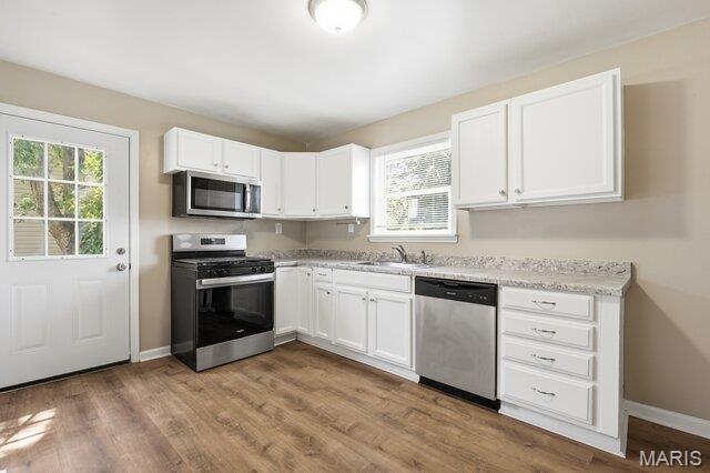 2nd image of 1444 Kathleen Dr, Wentzville, MO 63385 | MLS# MIS26048662