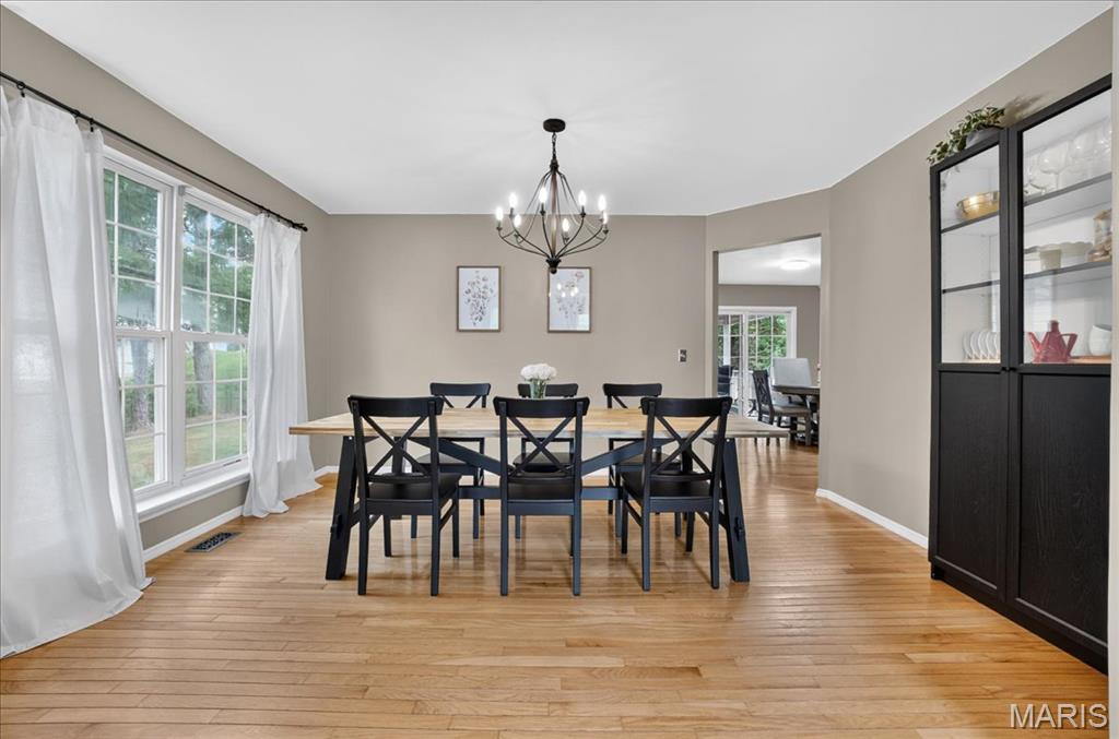 5th image of 1505 Englebrook Dr, Wildwood, MO 63011 | MLS# MIS26048693