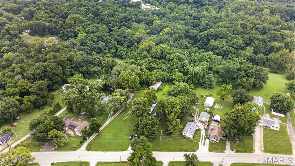11th image of 1036 Hollywood Heights Rd, Caseyville, IL 62232 | MLS# MIS26048747