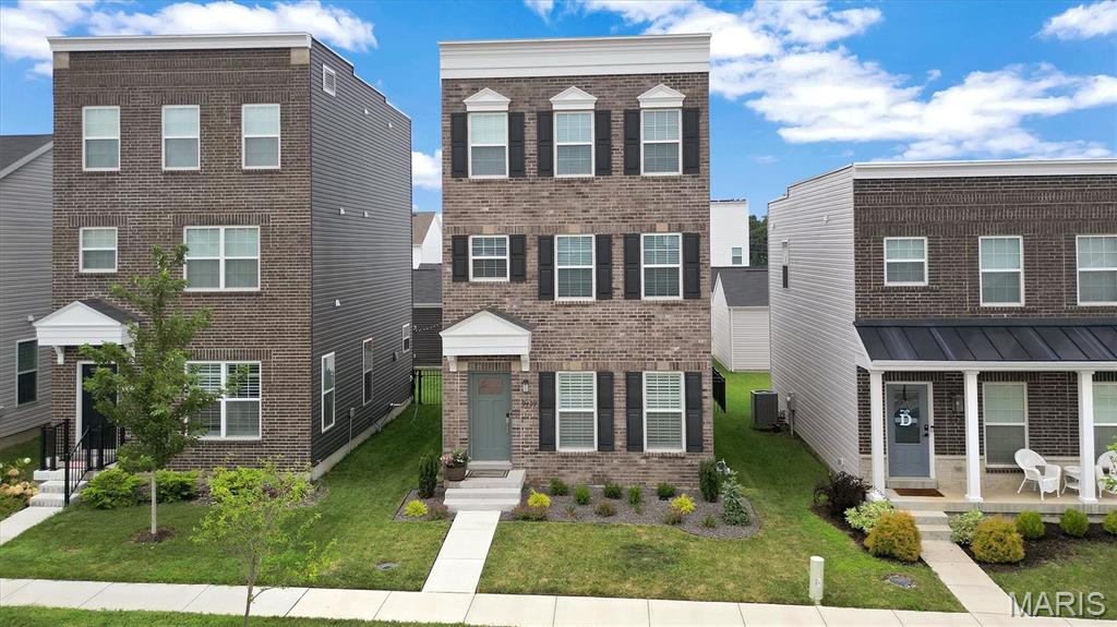43rd image of 9409 Vandervoort Ct, Saint Louis, MO 63126 | MLS# MIS26048759