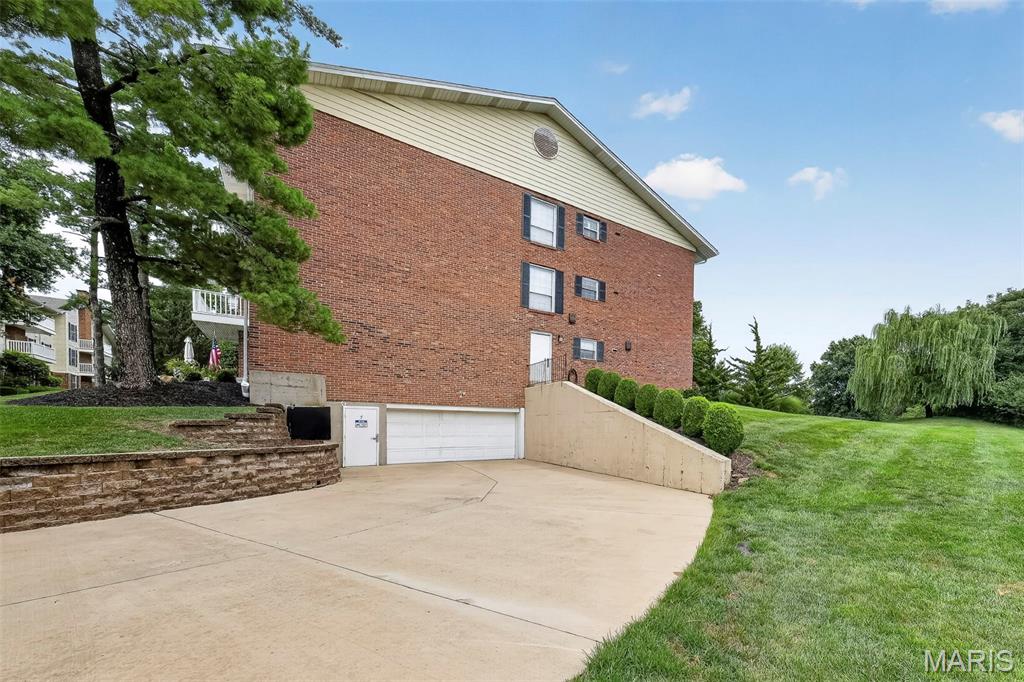 4th image of 1530 Bedford Forge Ct #15, Chesterfield, MO 63017 | MLS# MIS26048791