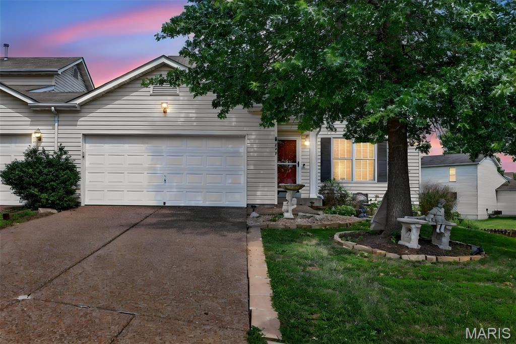 2nd image of 247 John Charles Dr #2163B, Wentzville, MO 63385 | MLS# MIS26048846