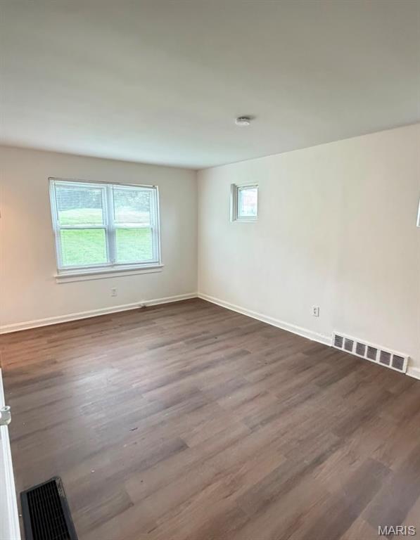 9th image of 8816 Cozens Ave, Saint Louis, MO 63136 | MLS# MIS26048876