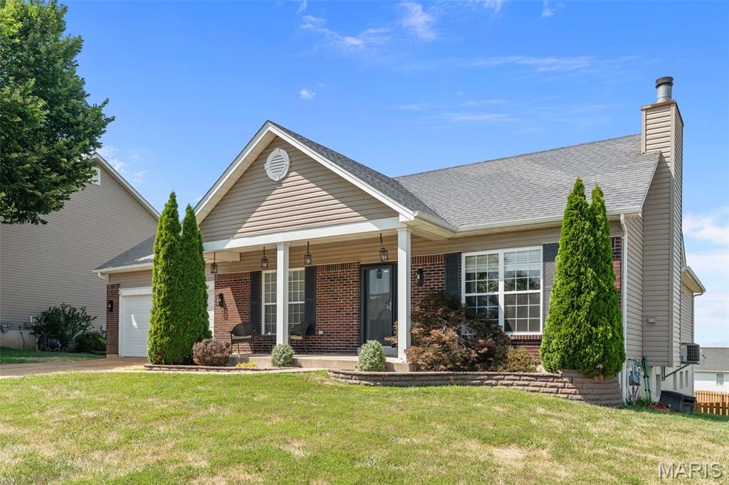 2nd image of 415 Spirit Dr, Lake St Louis, MO 63367 | MLS# MIS26048881