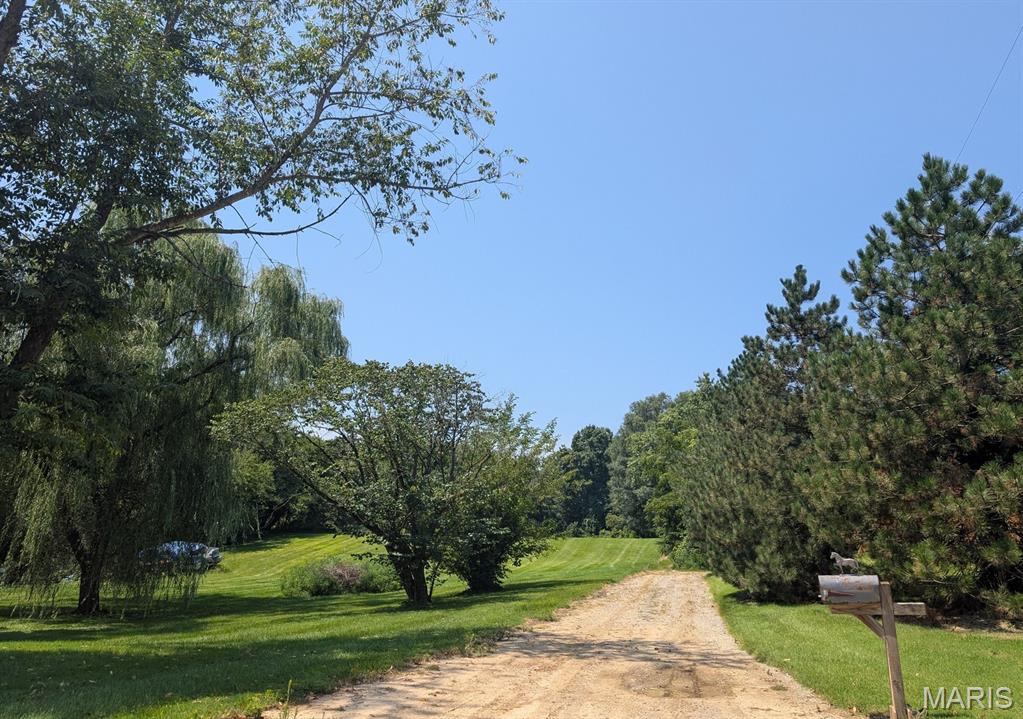 2nd image of 7345 Arke Dr, Belleville, IL 62223 | MLS# MIS26048943