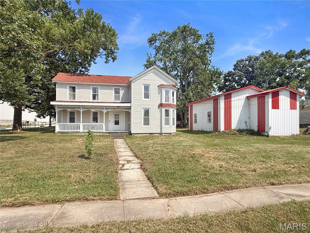 Photo 1 of Single family home for sale at 301 S Palmyra, Perry, MO 63462 | MLS# MIS26048945 | Listing updated on 2026-09-06