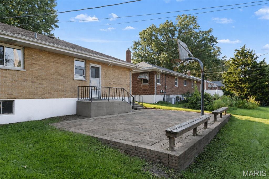 19th image of 9228 Kenstan Ct, Unincorporated, MO 63123 | MLS# MIS26048956