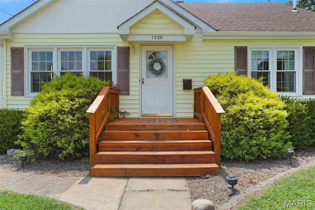 3rd image of 1520 E 6Th St, Washington, MO 63090 | MLS# MIS26048976