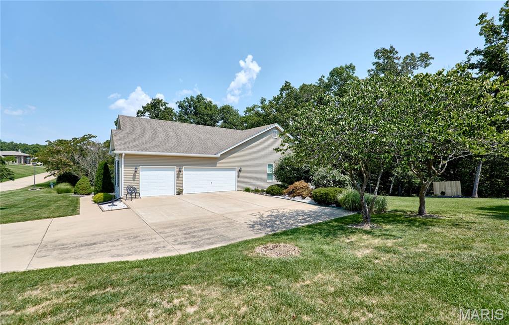 76th image of 304 Crescent Oak Ct, Wentzville, MO 63385 | MLS# MIS26048978