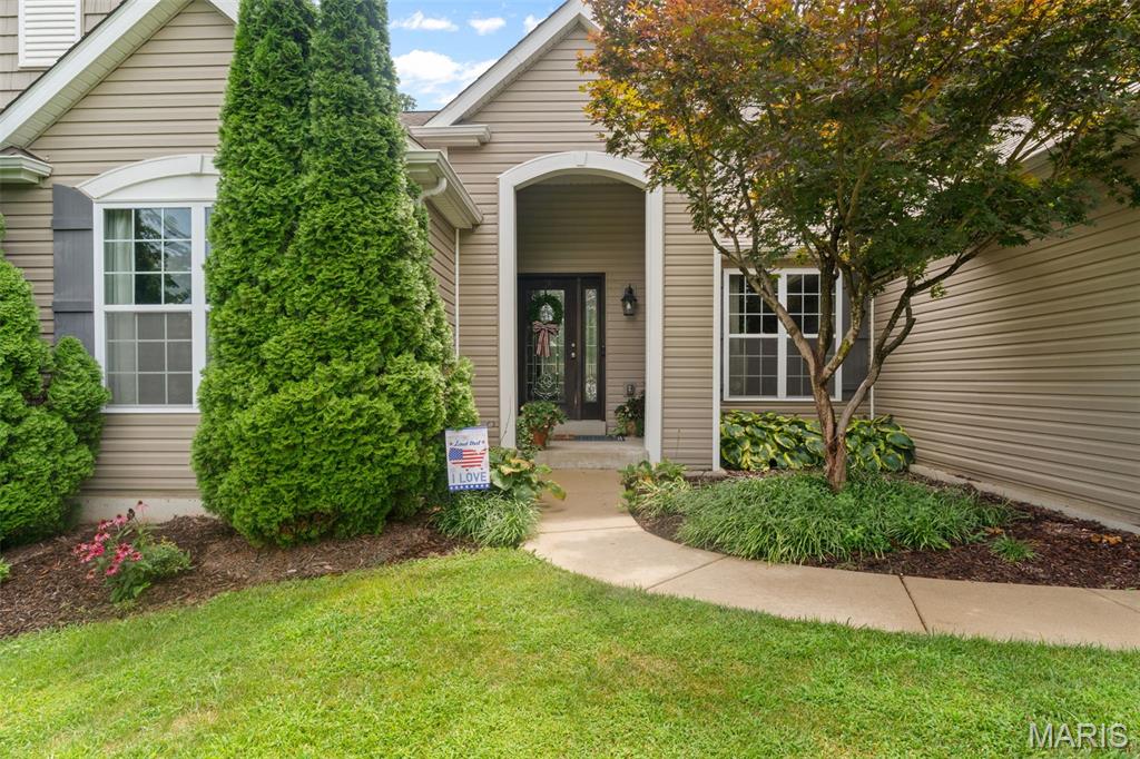 3rd image of 14 Prairie Lake Ct, Wentzville, MO 63385 | MLS# MIS26048996