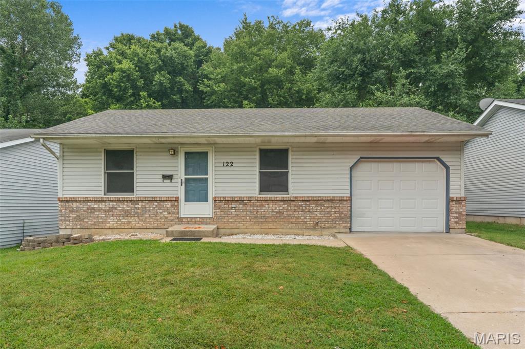 1st image of 122 Burnside St, Washington, MO 63090 | MLS# MIS26048998