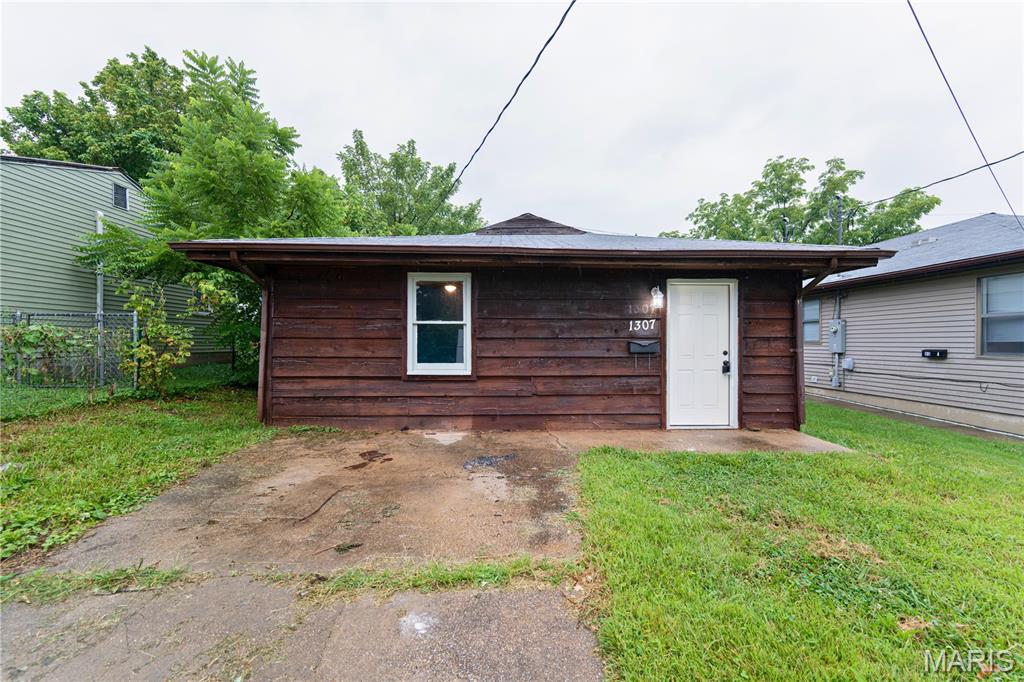 1st image of 1307 Missouri Ave, Rolla, MO 65401 | MLS# MIS26049022