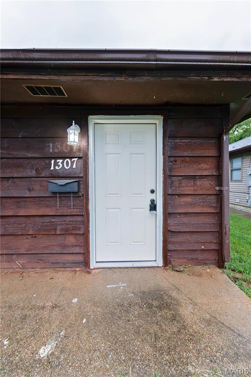 3rd image of 1307 Missouri Ave, Rolla, MO 65401 | MLS# MIS26049022