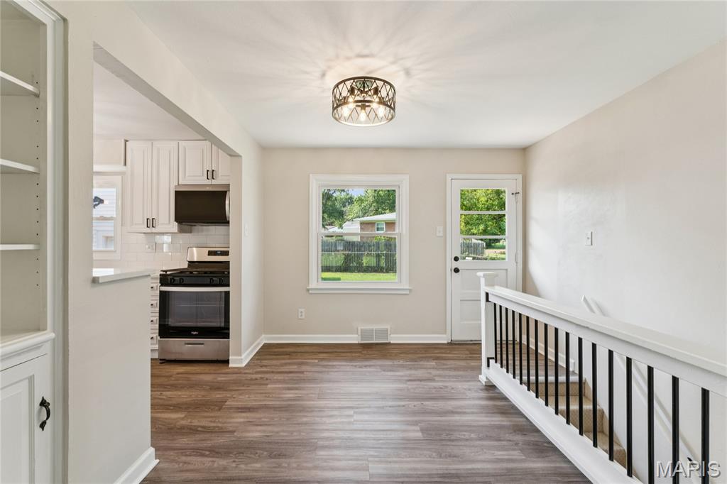 5th image of 160 Saint Patrick Ln, Florissant, MO 63031 | MLS# MIS26049103