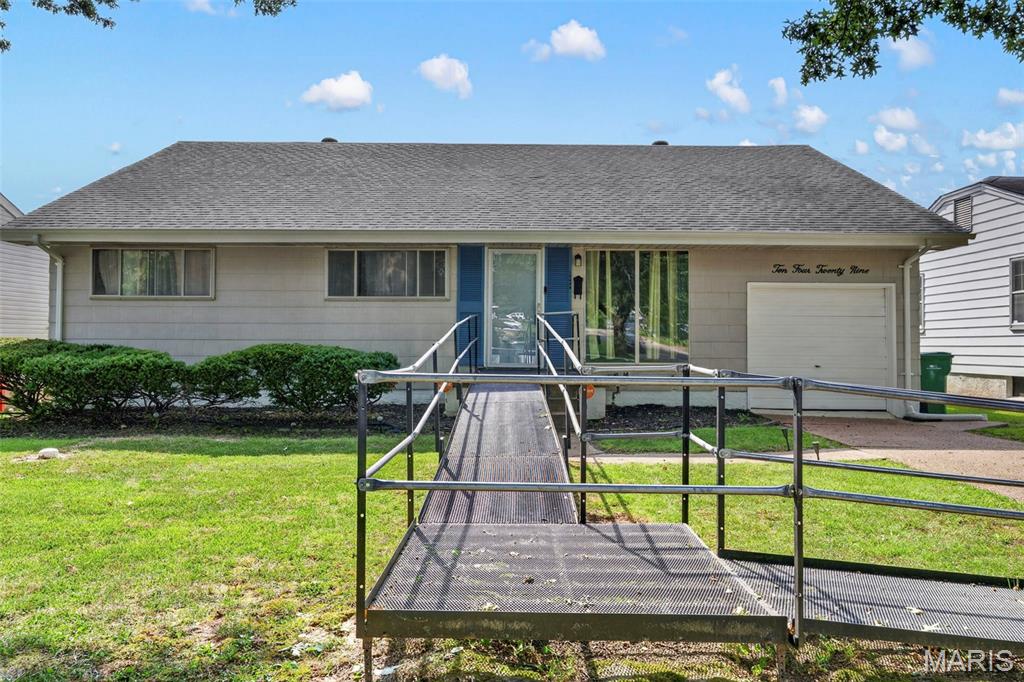 1st image of 10429 Ewell Dr, Saint Louis, MO 63137 | MLS# MIS26049165