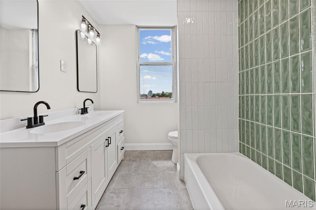 5th image of 736 Aubert Ave, Saint Louis, MO 63108 | MLS# MIS26049171