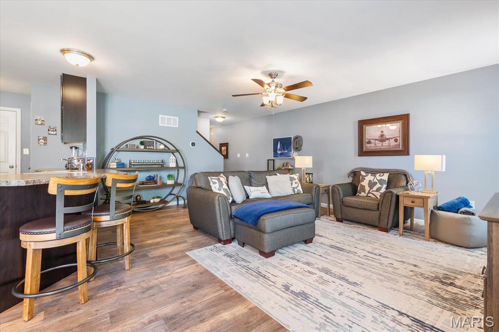 4th image of 1809 Hyland Green Dr, O Fallon, MO 63366 | MLS# MIS26049186