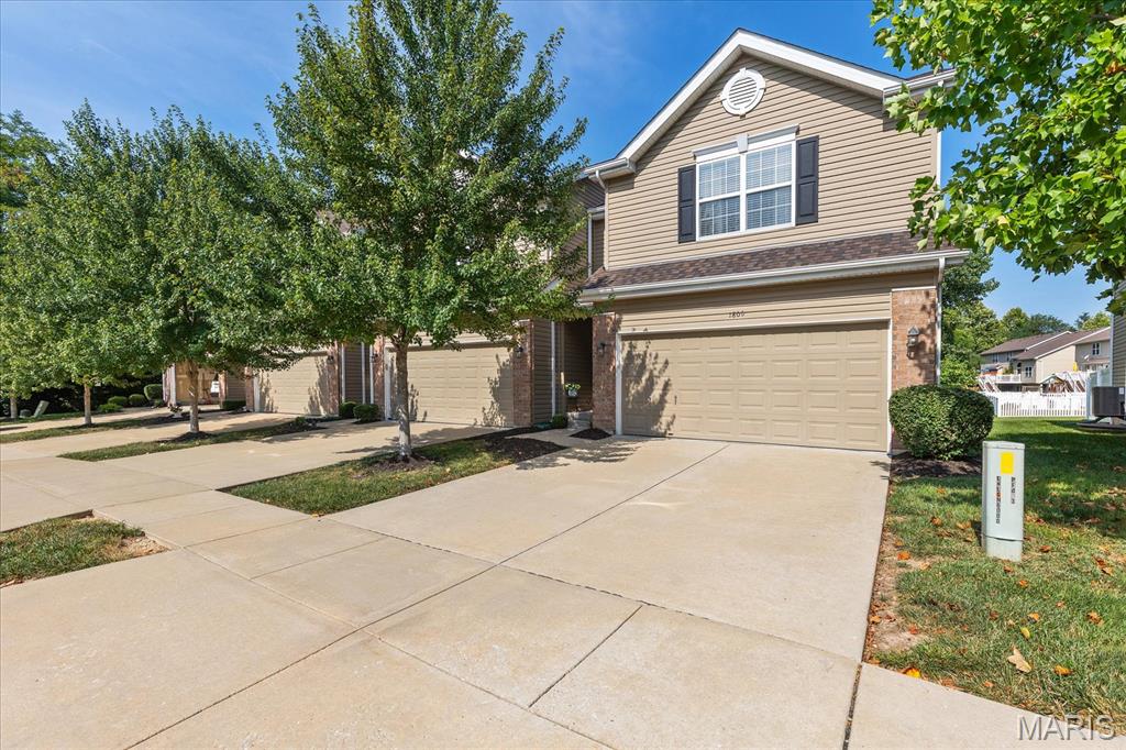 2nd image of 1809 Hyland Green Dr, O Fallon, MO 63366 | MLS# MIS26049186