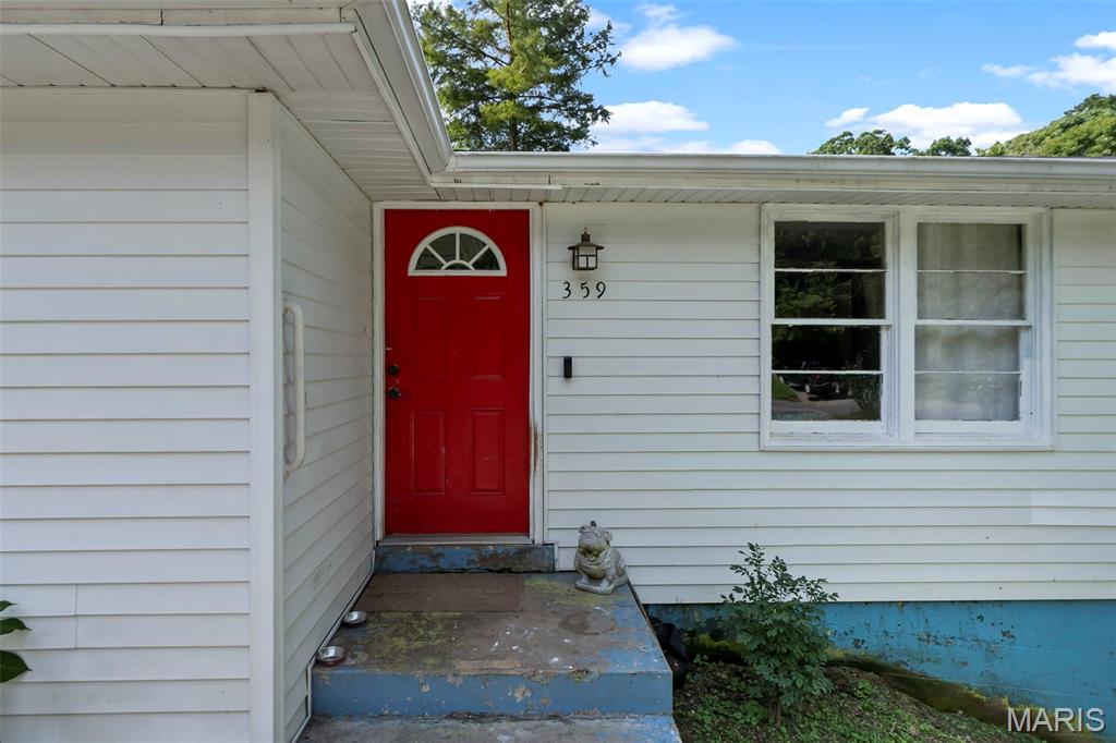2nd image of 359 Hillcrest Dr, Cape Girardeau, MO 63701 | MLS# MIS26049193