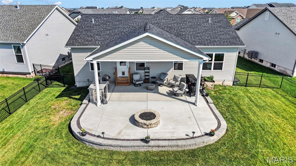 40th image of 322 Summer Glen Ln, Saint Charles, MO 63301 | MLS# MIS26049269
