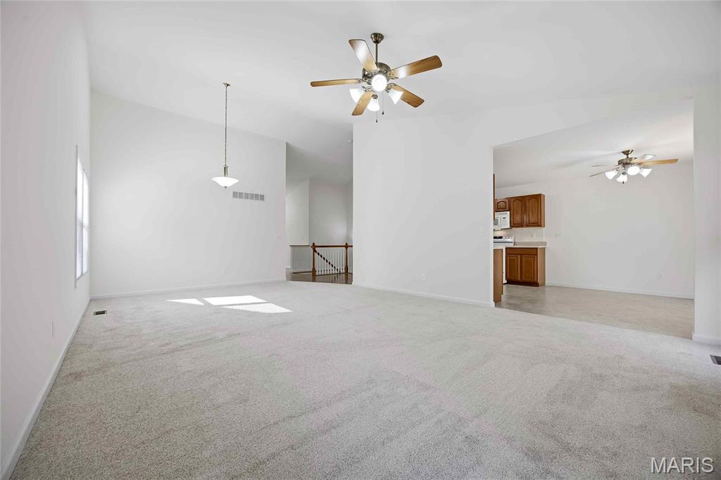 Photo 5 of House for sale at 217 Crystal Ridge Dr, O Fallon, MO 63366 | MLS# MIS26049270 | Listing updated on 2026-09-04