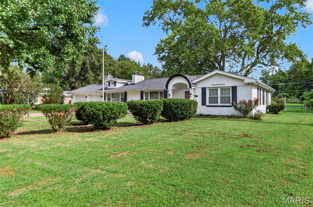 1st image of 8217 Cadillac Ln, Saint Louis, MO 63134 | MLS# MIS26049272