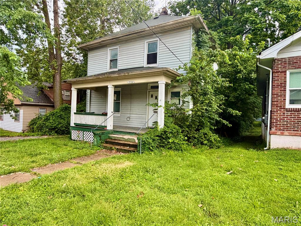 2nd image of 2705 Lyndhurst Ave, Saint Louis, MO 63114 | MLS# MIS26049273