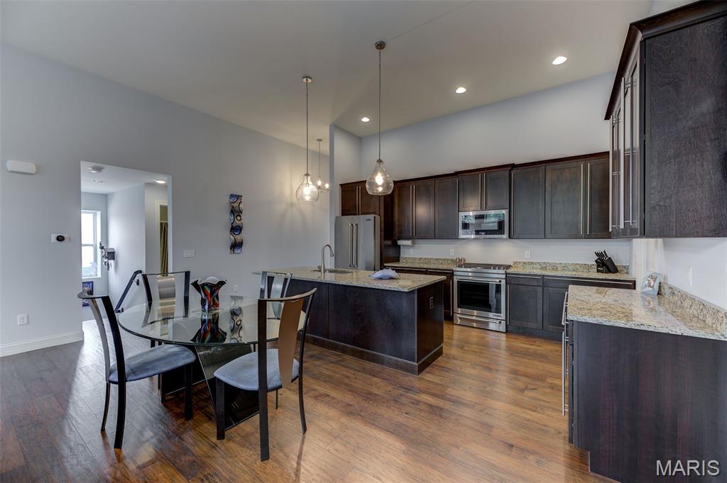 3rd image of 1219 John Ryan Ln, Ballwin, MO 63021 | MLS# MIS26049276